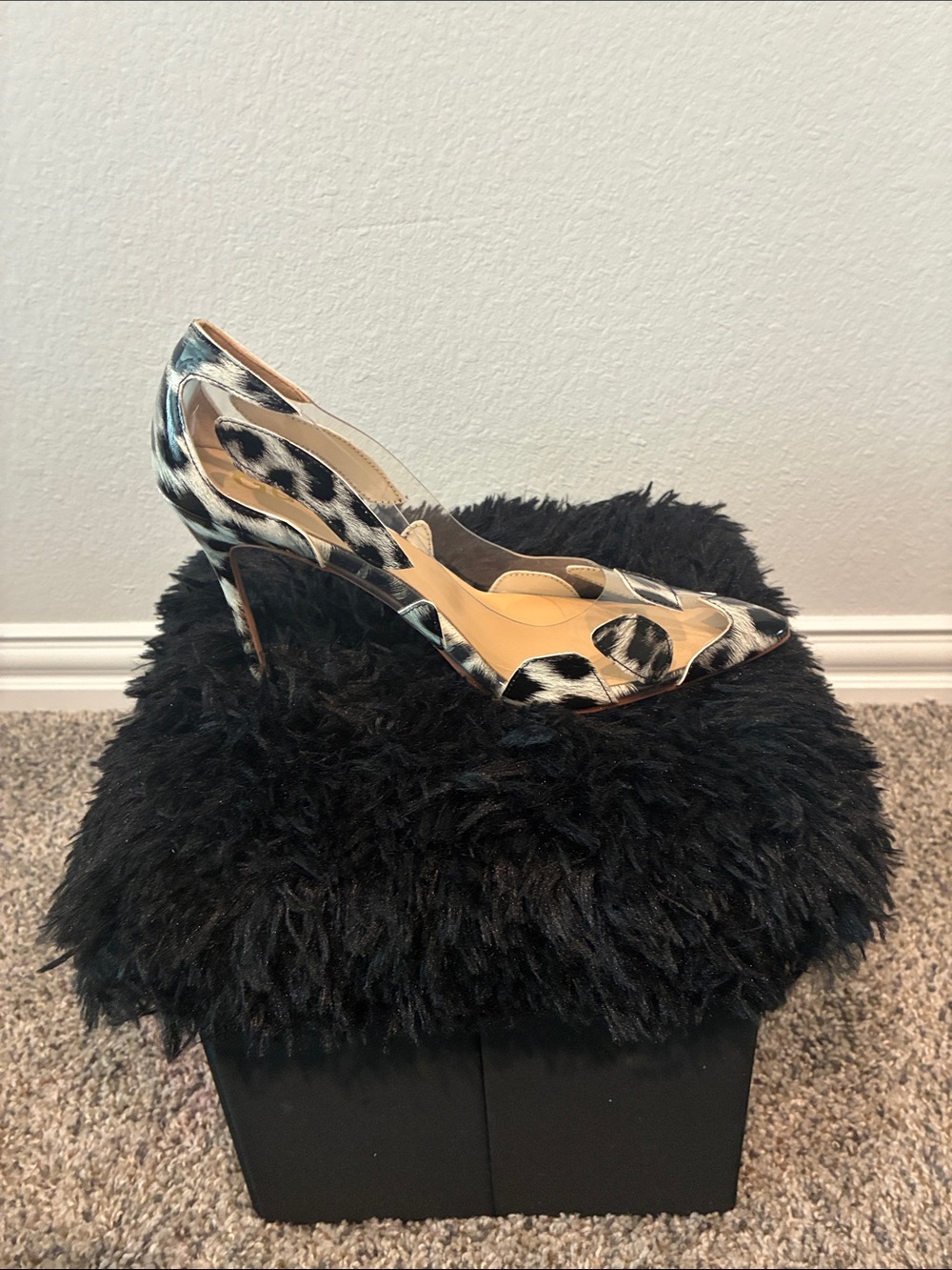 Leopard Print Pointed Toe Stiletto Pump in Black and Cream